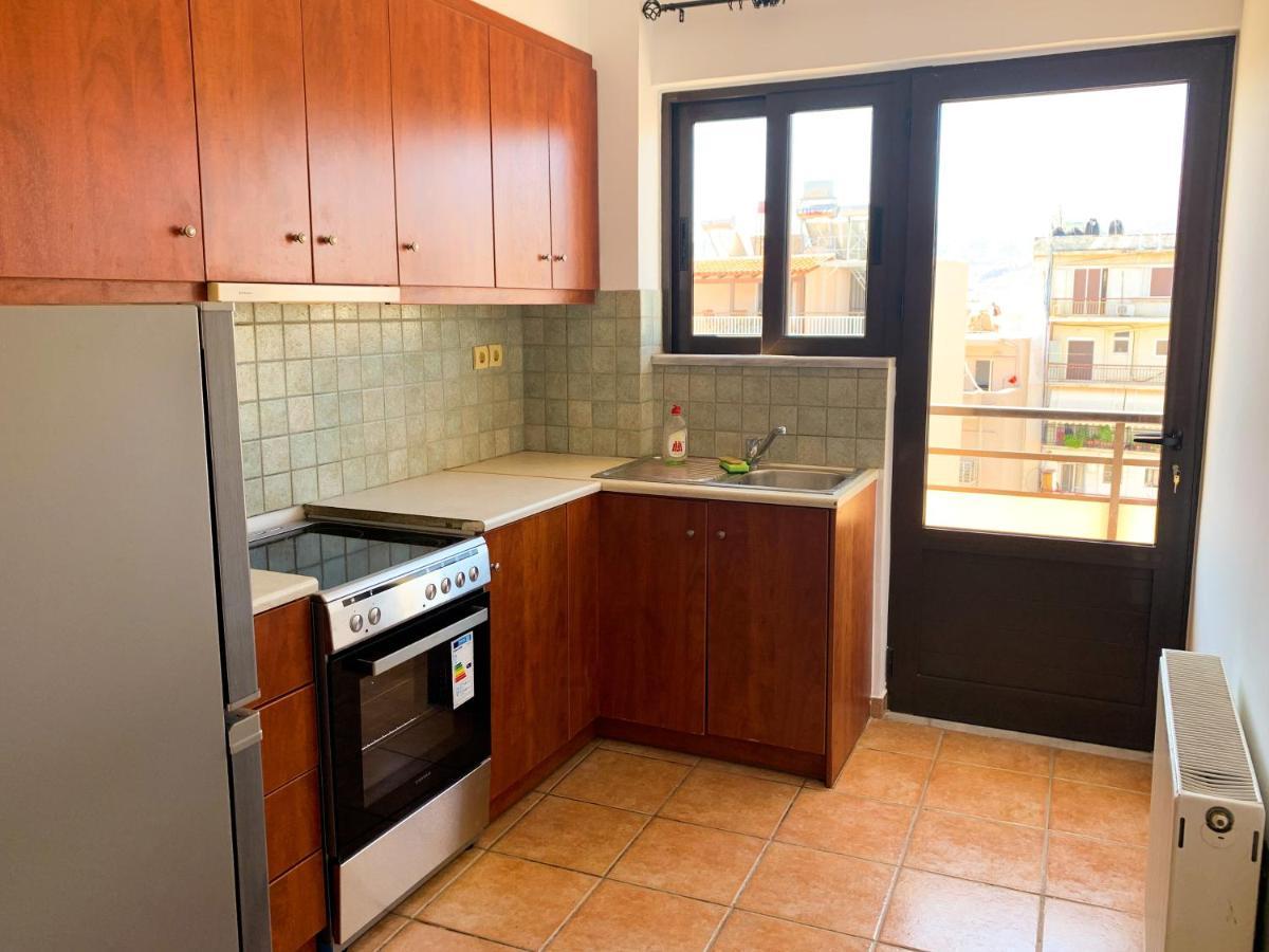 Central Huge Apartment Ханья Экстерьер фото