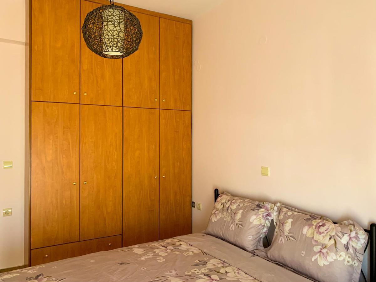 Central Huge Apartment Ханья Экстерьер фото